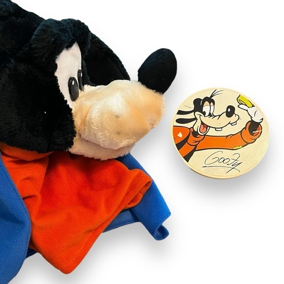 Walt Disney Goofy Set: Vintage Applause 11” Plush Hand Puppet & Ceramic Coaster - Picture 2 of 15